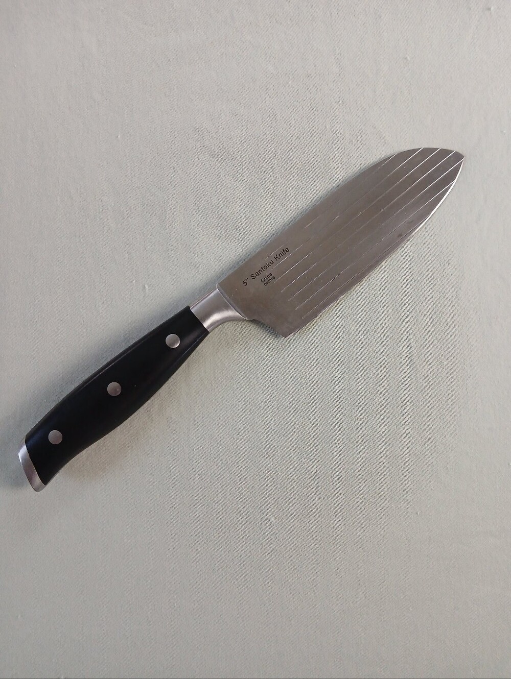 Wolfgang Puck 5" Santoku Full Tank Triple Riveted Knife with Black Handle